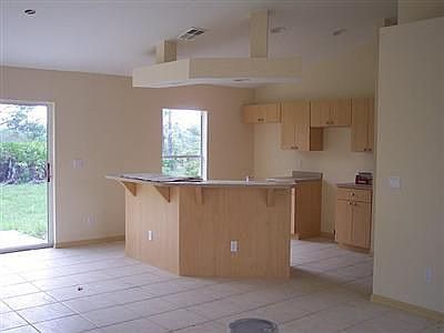 2nd image of 2911 33rd St W