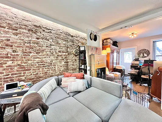 Rented by Keller Williams NYC | media 31