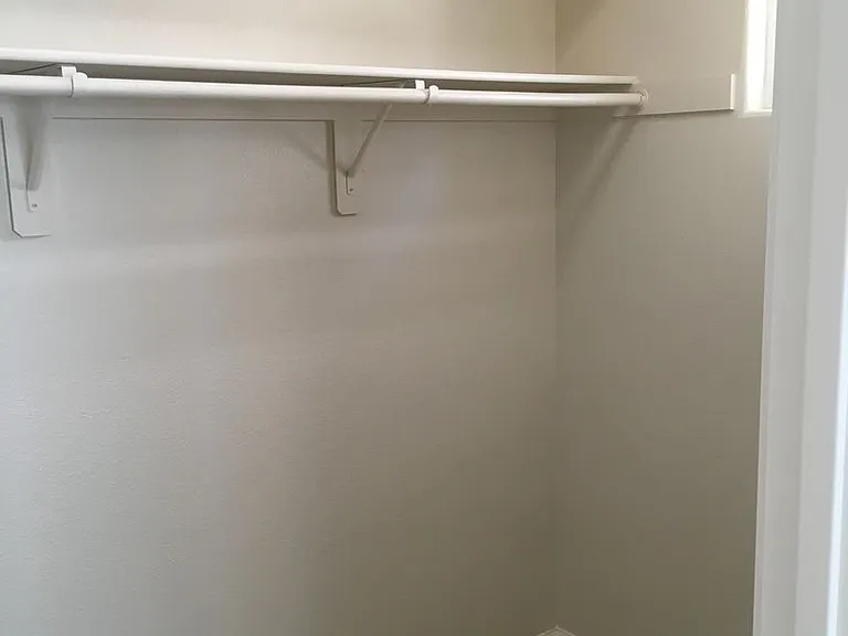 2151 Vienna Way — Photo 18