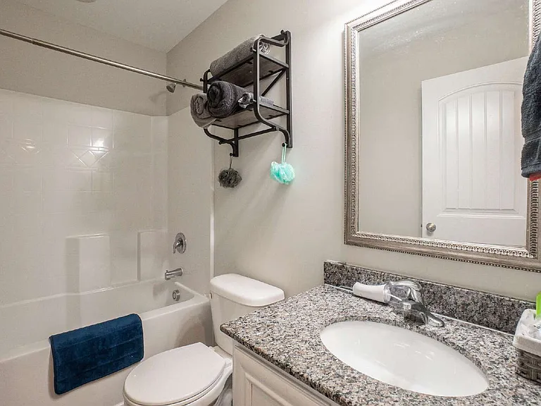 30 Ellis Cir — Photo 38