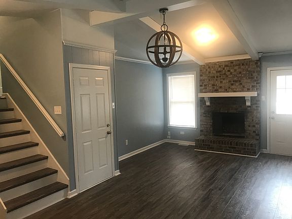 5th image of 1003 Shiloh St SE