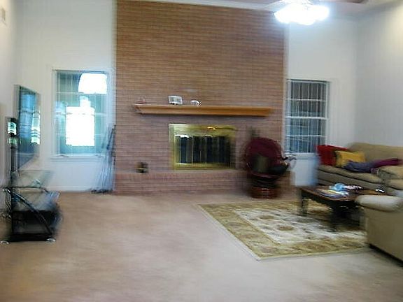 3rd image of 109 Chesterfield St