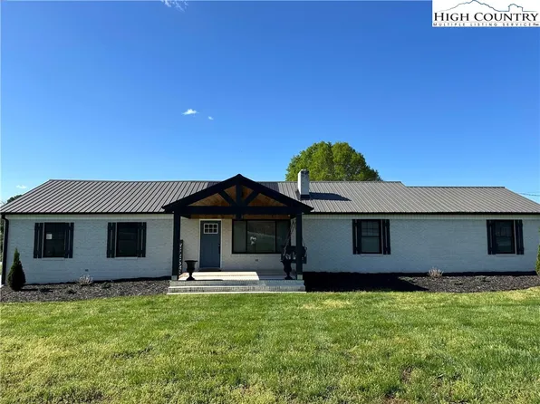 16 Midway Park Lane, Taylorsville, NC 28681