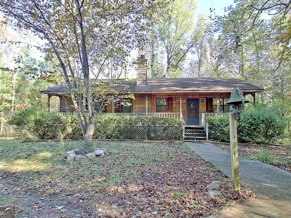 385 Snead Rd, Fayetteville, GA 30215