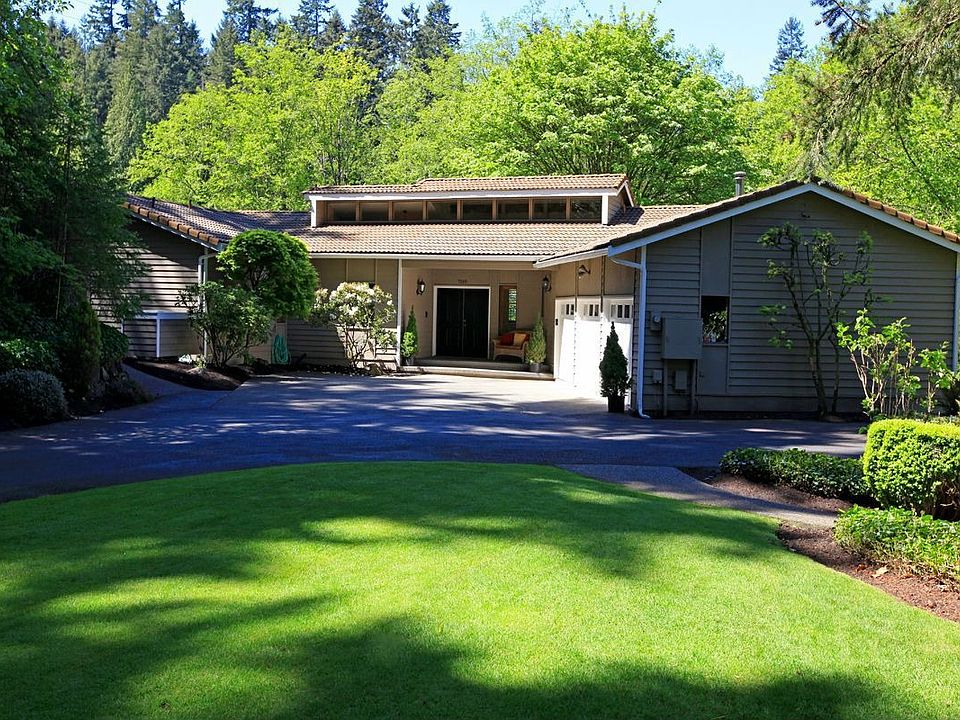 1st image of 7210 68th Ave W