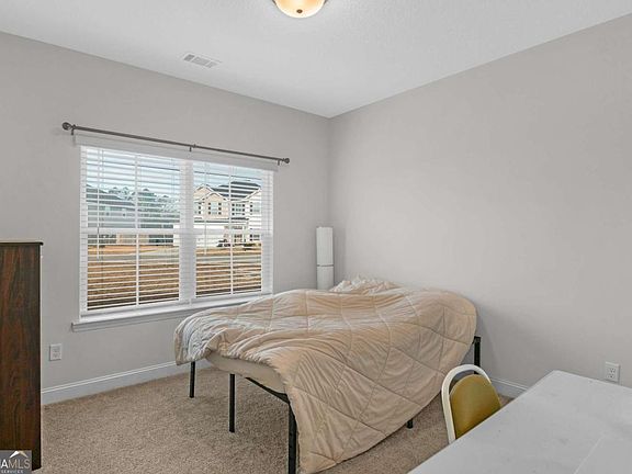 5th image of 505 Rutledge Dr