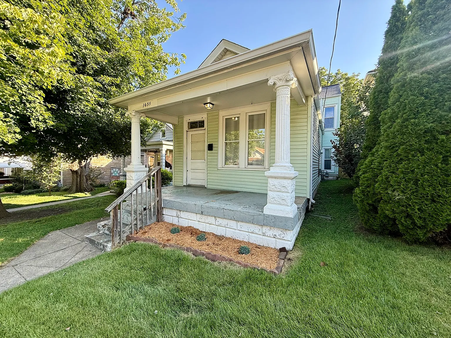 3 bed, 1422 sqft, $1,500 — Photo 3