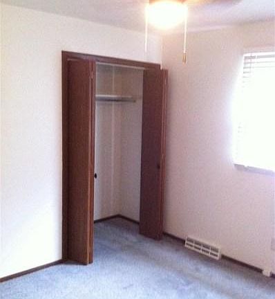 3rd image of 2241 Burbank Ave
