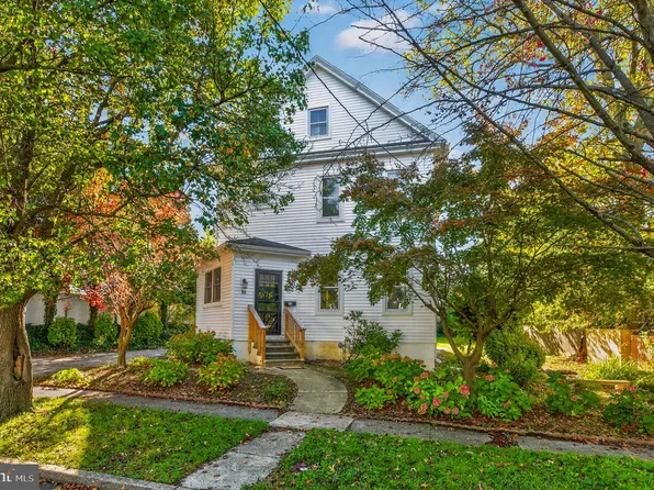 16 W Greenwood Ave, Oaklyn, NJ 08107