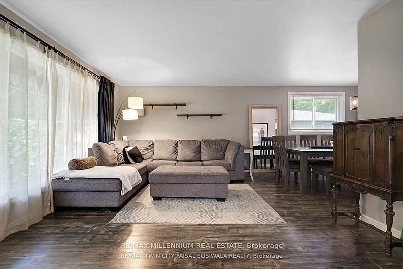 Kitchener House for rent - 4 Bedrooms — photo 4