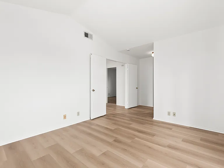 1719 Olamar Way — Photo 24