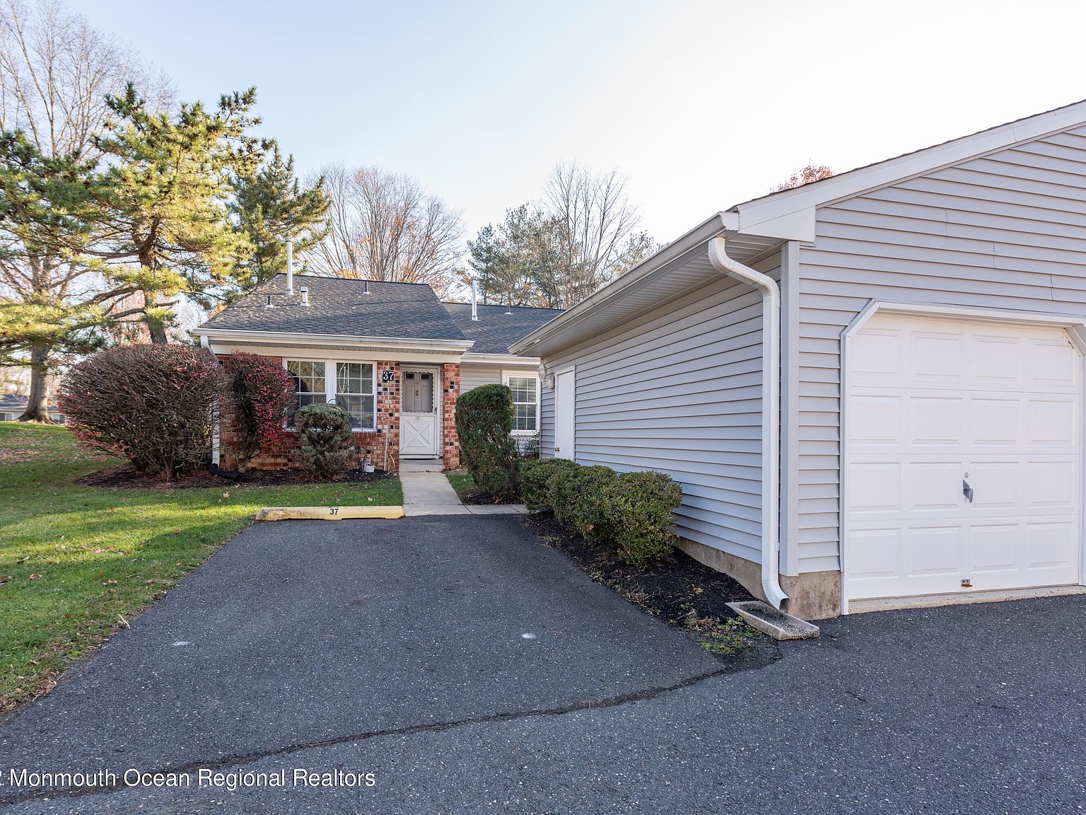 37 Boxwood Terrace, Red Bank, NJ 07701 Zillow
