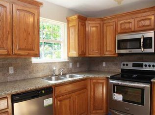 715 O St SW, Ardmore, OK 73401