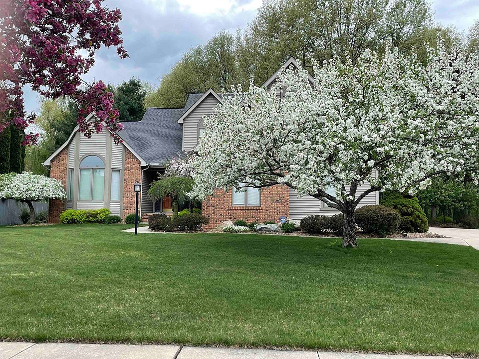 1st image of 5511 Oakridge Dr