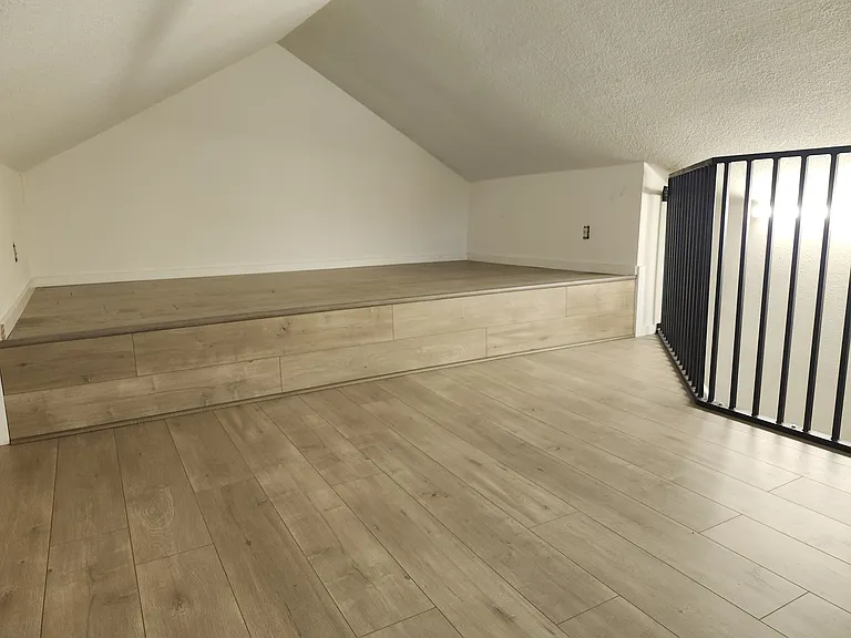 402 S Laurel St — Photo 18
