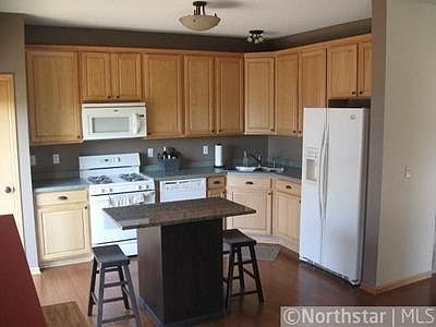 5th image of 8001 Stratford Cir S