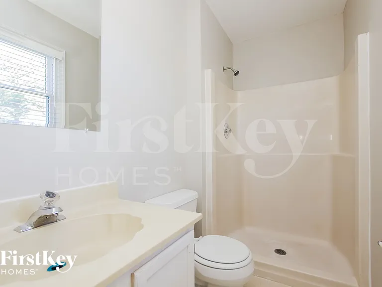 11701 Charnwood Ct — Photo 17