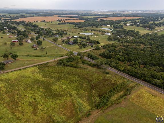 5th image of 0 SE Berryton Rd