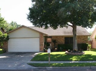 118 Rebecca Ln, Victoria, TX 77901