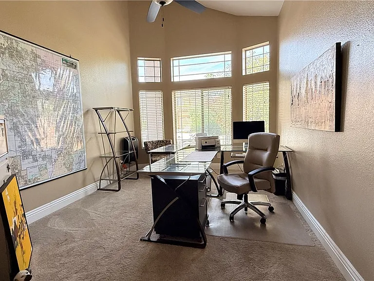 10633 Adamsong Ave — Photo 3