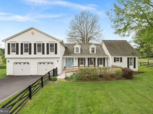 39560 Sweetfern Ln, Lovettsville, VA 20180