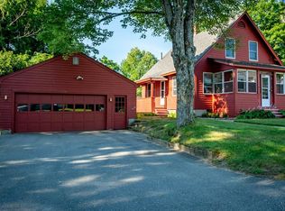 35 Central Ave, Fitchburg, MA 01420