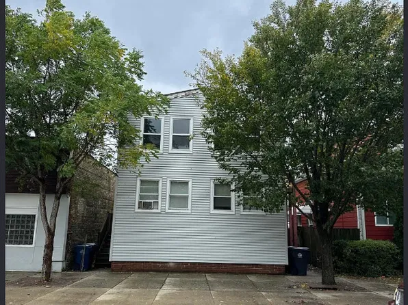 1810 Church St, Evanston, IL 60201