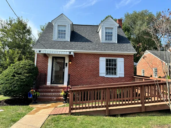 15 W Whitlock Ave, Winchester, VA 22601