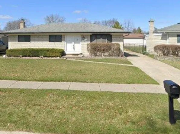 14343 Alpena Dr, Sterling Heights, MI 48313