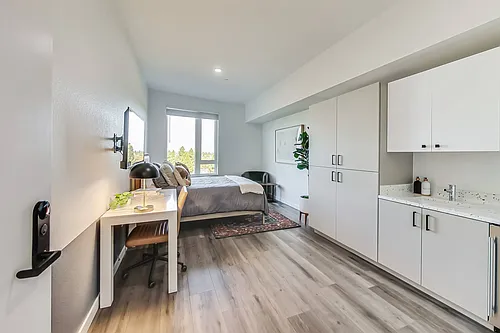 Floor plan Studio with Shared Kitchen