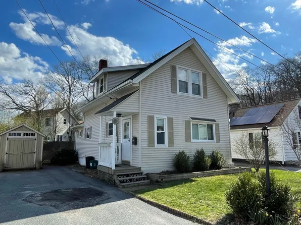 6 E Lake St, Worcester, MA 01604
