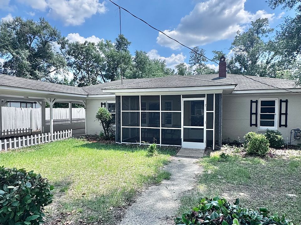 1st image of 138 Register Ave