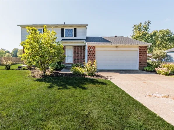 922 Hampton Dr, Macedonia, OH 44056