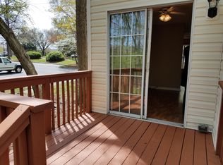 8125 Circle Tree Ln, Charlotte, NC 28277