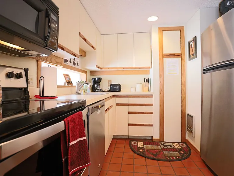 29 Mountain Brook Way #1 — Photo 8