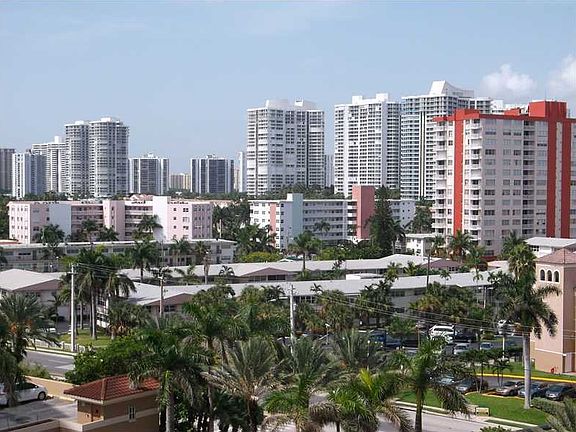 4th image of 2030 S Ocean Dr APT 709