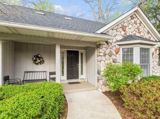 3 Windy Point, Rock Island, IL 61201