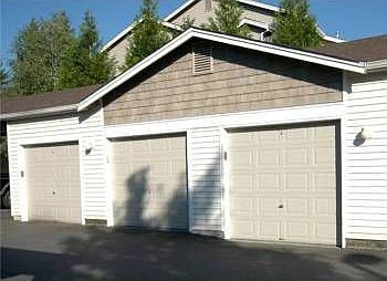3rd image of 25235 SE Klahanie Blvd APT L304