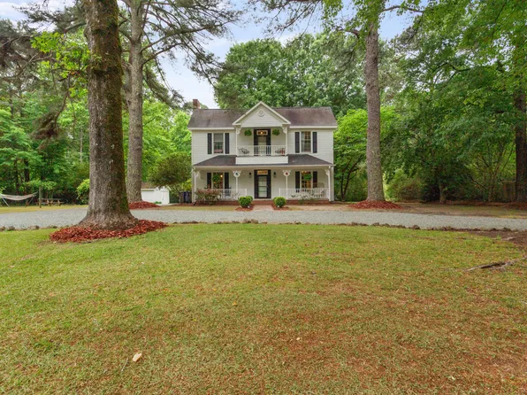 1105 Cool Springs Rd, Sanford, NC 27330