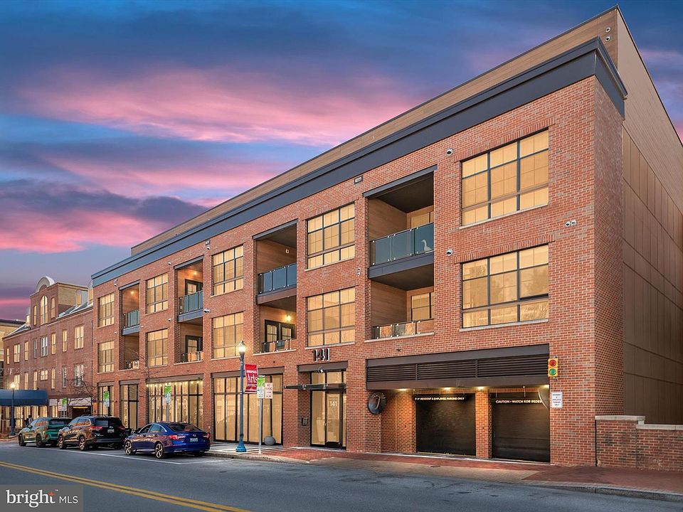 1st image of 141 West St #204