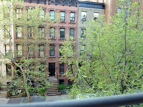 2nd image of 155 W 73rd St APT 2A
