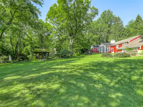 627 Haverstraw Road, Airmont, NY 10901