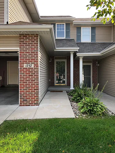 1757 N 176th Plz Photo 1
