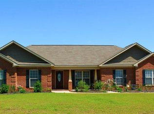 102 Tumbleweed Dr, Enterprise, AL 36330