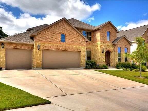 4th image of 308 Guadalupe River Ln