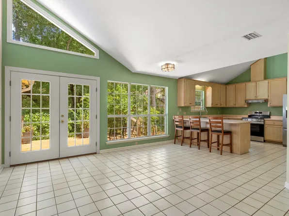 2632 Nantucket Ln, Tallahassee, FL 32309