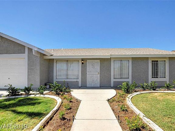 3rd image of 132 Romero Dr
