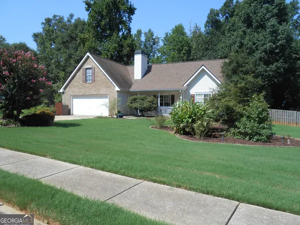 209 Pebble Creek Dr, McDonough, GA 30253