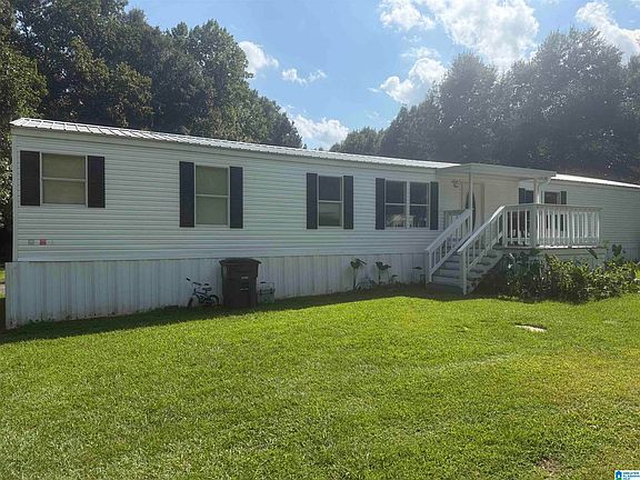 3rd image of 950 County Road 44
