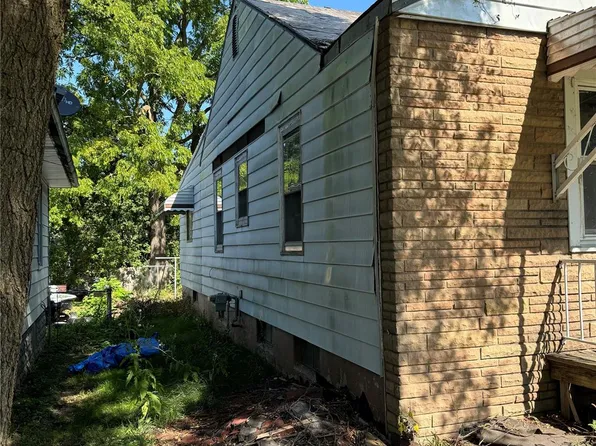 1805 Montana Ave, Flint, MI 48506